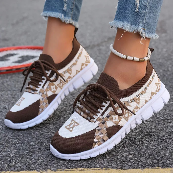 Dark Brown / 36