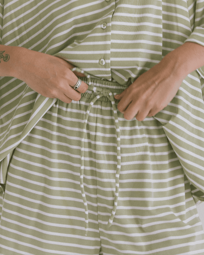 FINAL SALE | Essential Shorts | Green Stripe
