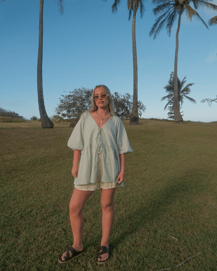 Matilda Shorts | Beige Seersucker