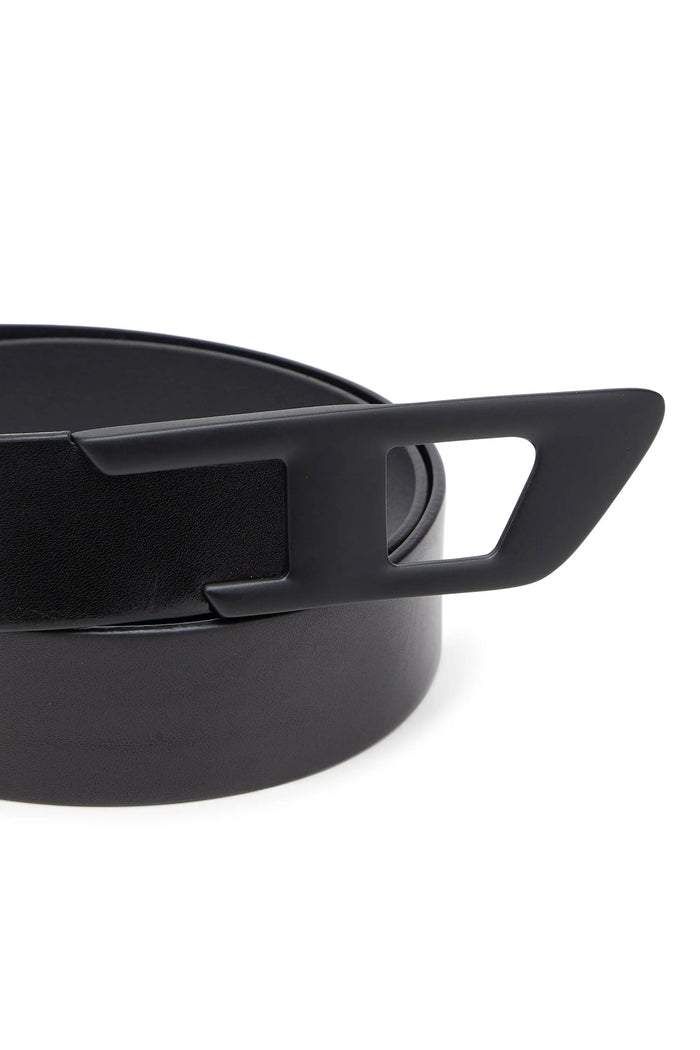 4 cm leather belt with metal D buckle