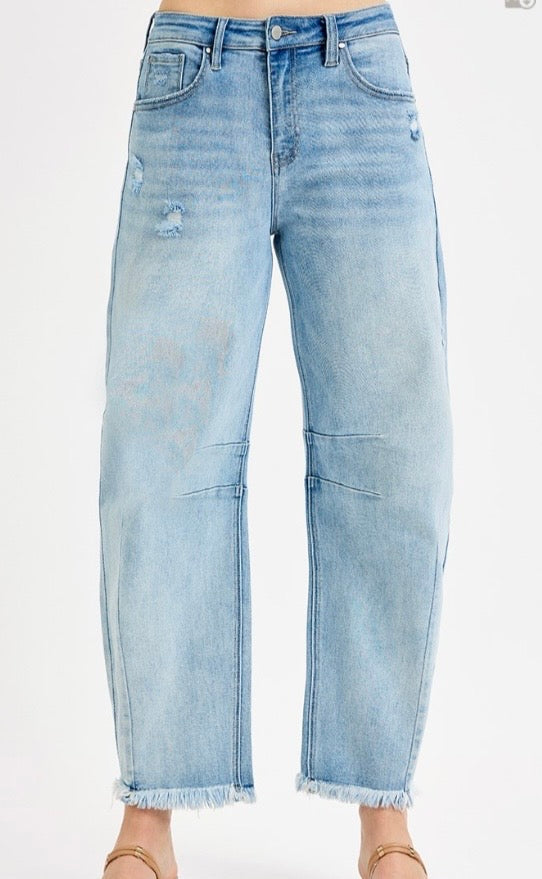 BARREL CROP JEANS