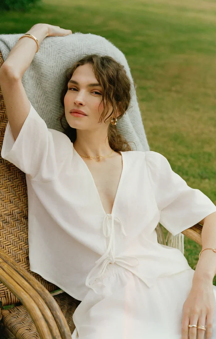 Belle Linen Cropped Top - Greige Goods