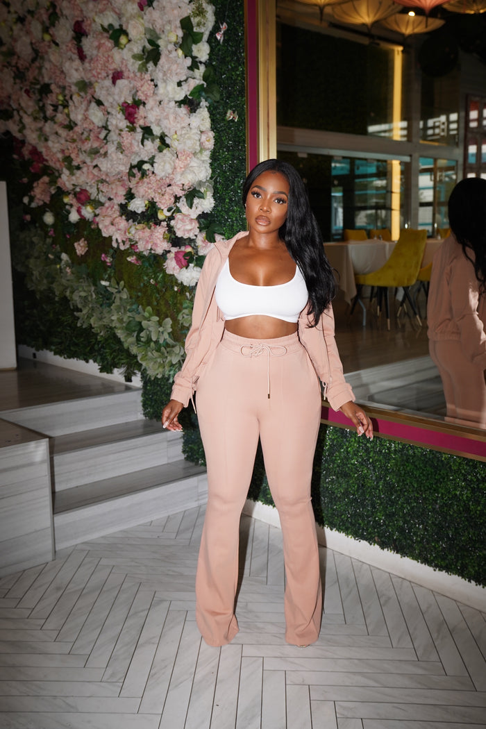 Blush Reserve jogger