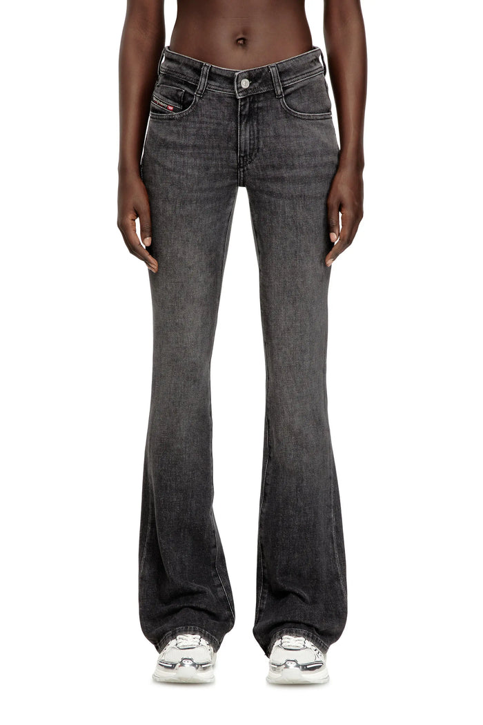 Bootcut Jeans Low Waist 1969 D-Ebbey