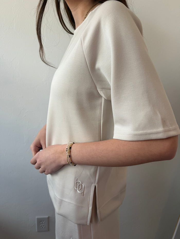 Bypusti Tshirt - Greige Goods