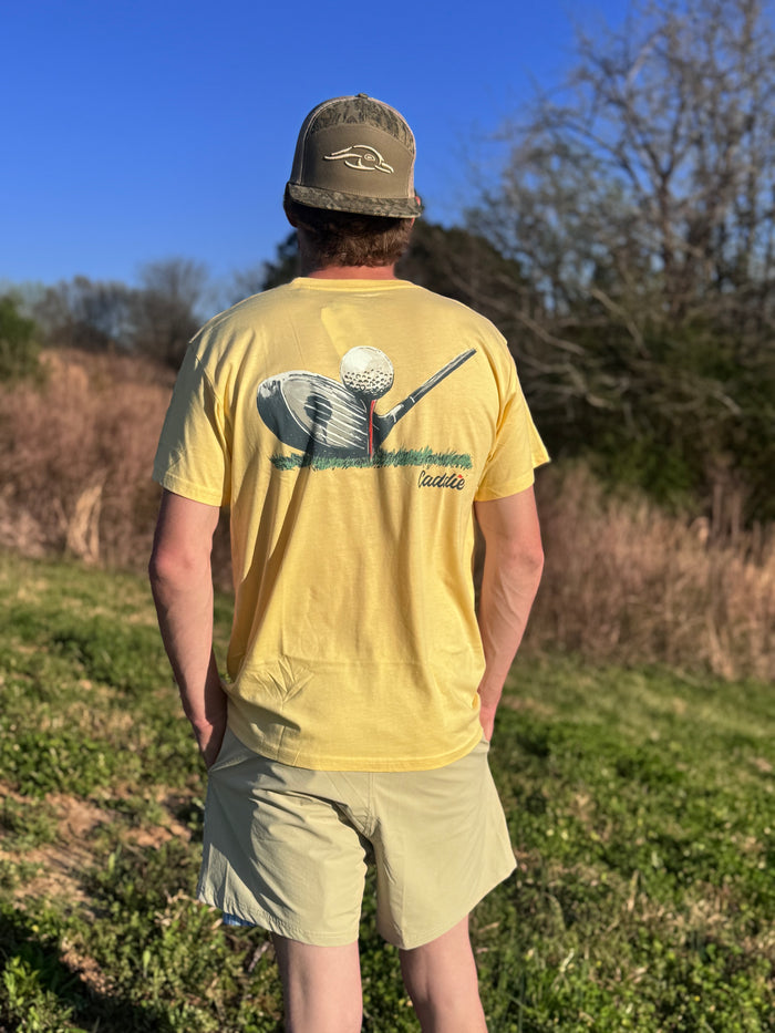 CADDIE LINED UP TEE