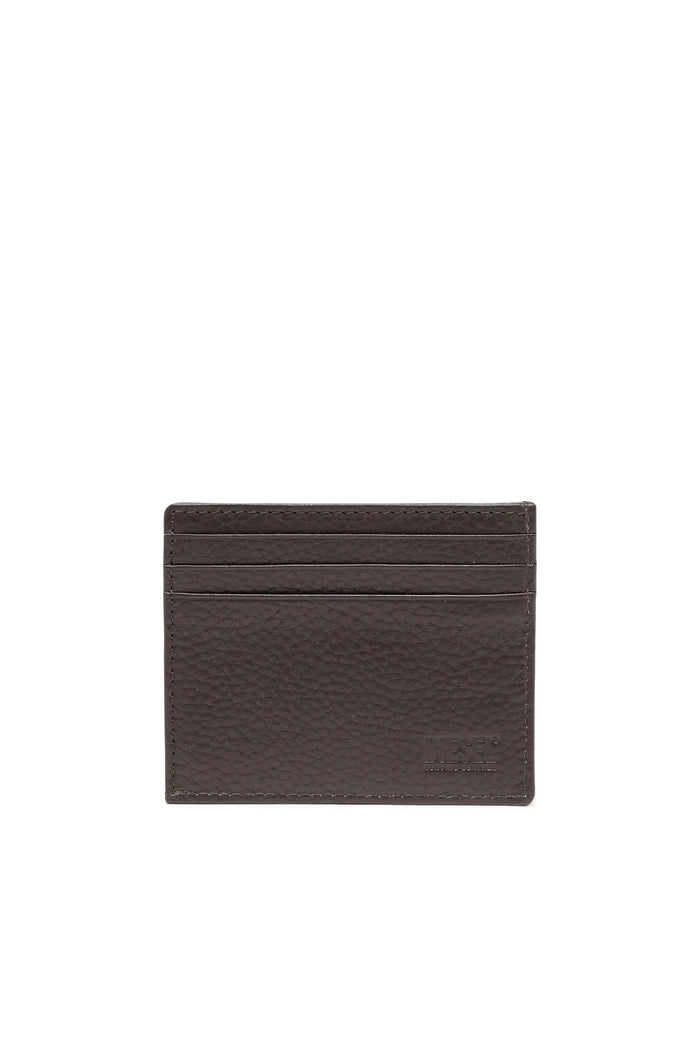 Card case in grained leather