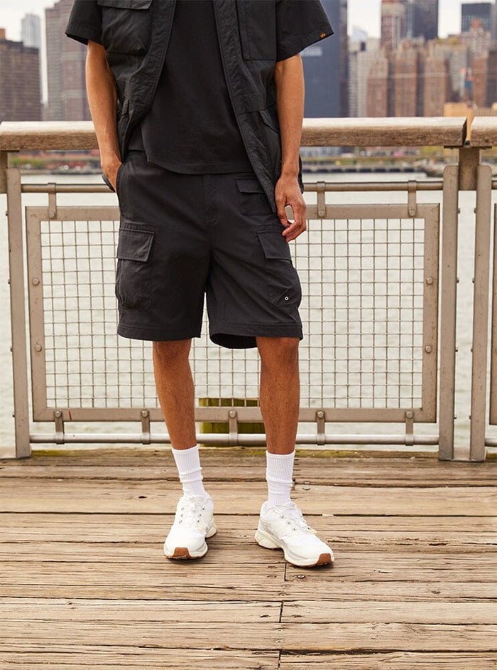Alpha Industries Convertible Cargo Pant Black, cotton fabric, multiple pockets, zip closures.