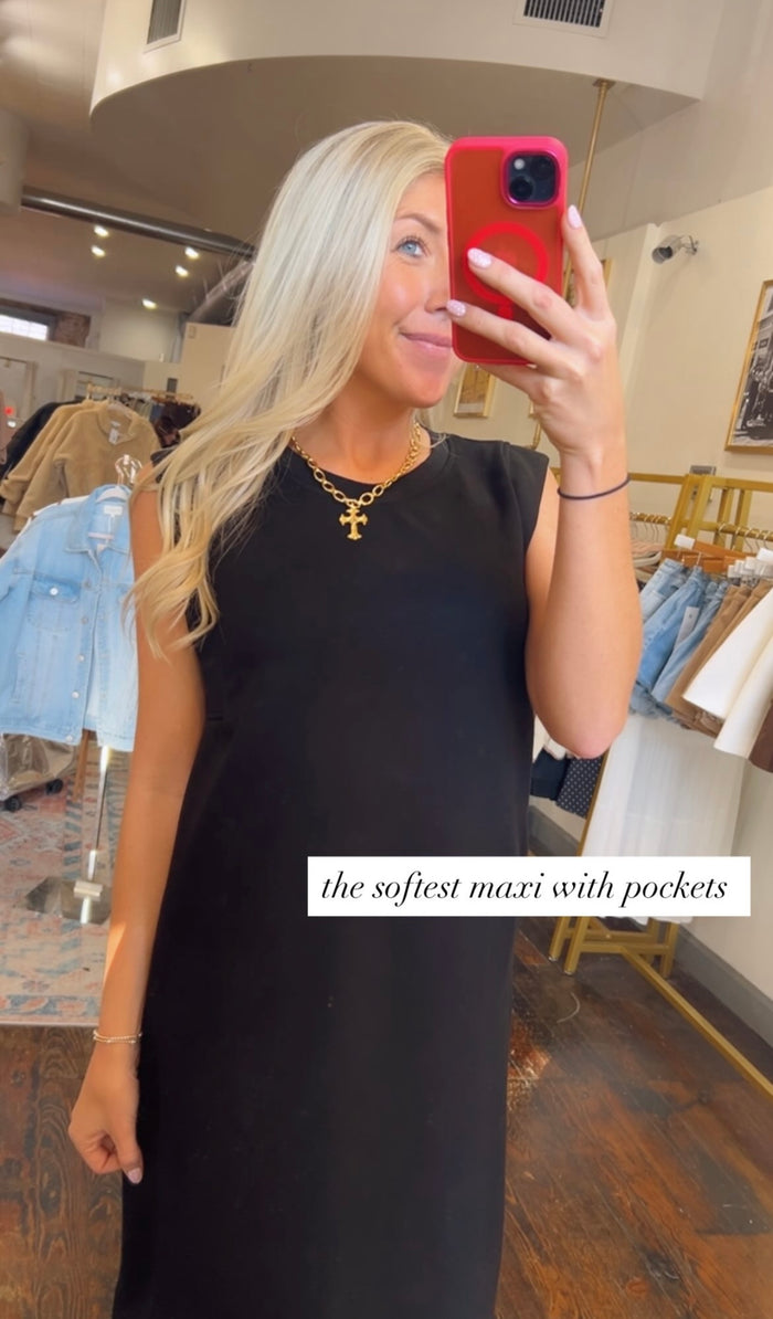 DAILY BLACK MAXI
