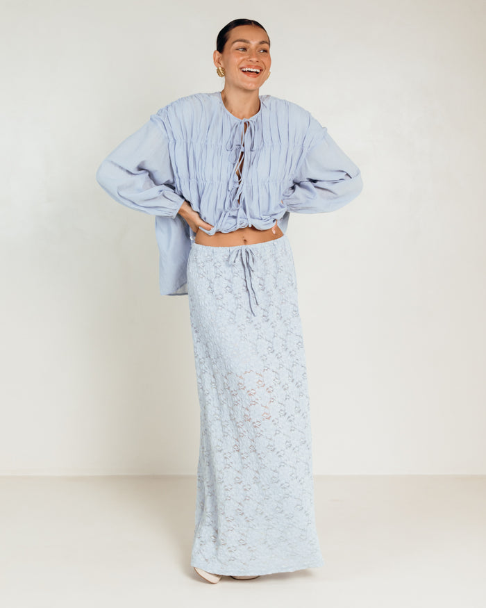 Daisy Smock Top in Powder Blue - Oversized Breastfeeding Friendly Top - The Lullaby Club