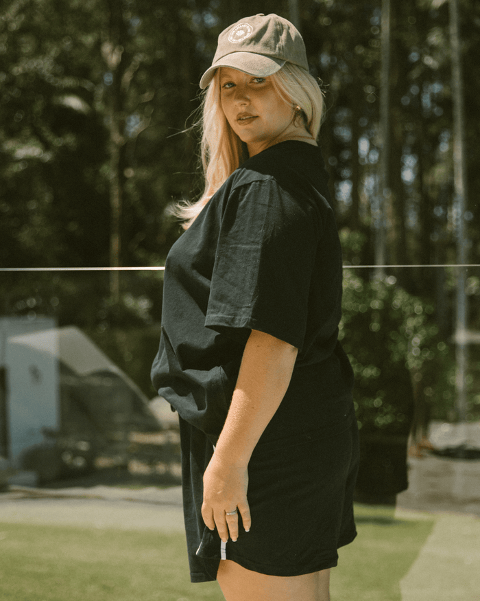 Essential Shorts | Black & White