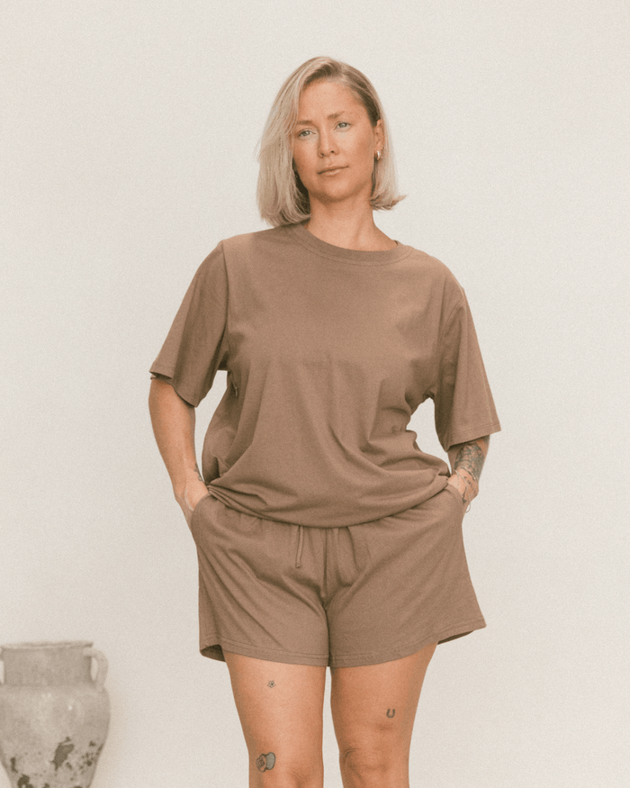 Essential Shorts | Brown