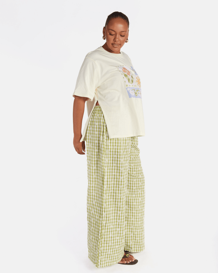 Essentials Tee | Sunset Meadow