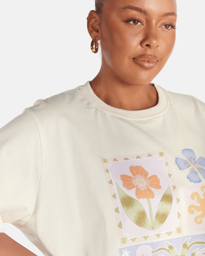 Essentials Tee | Sunset Meadow