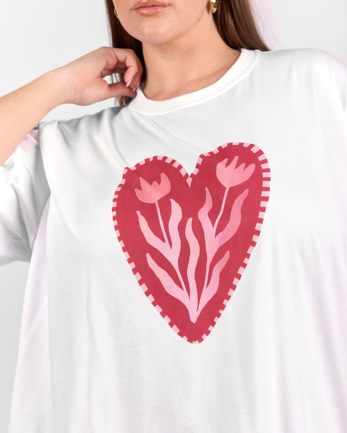 Essentials Tee | Sweetheart