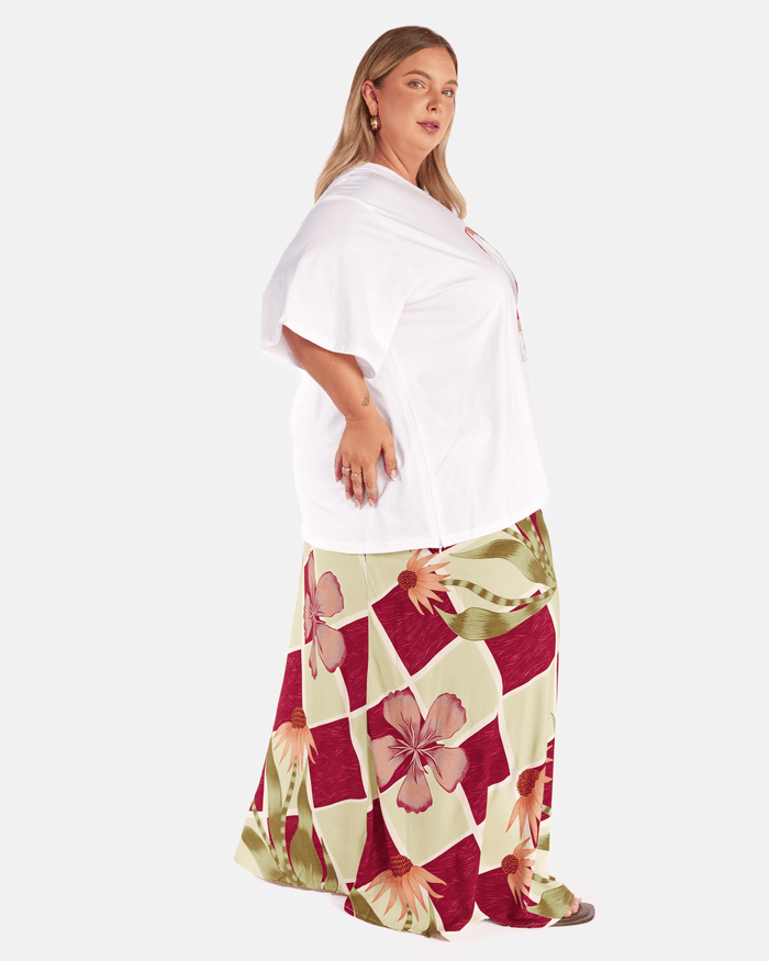 Essentials Tee | Vistafleur