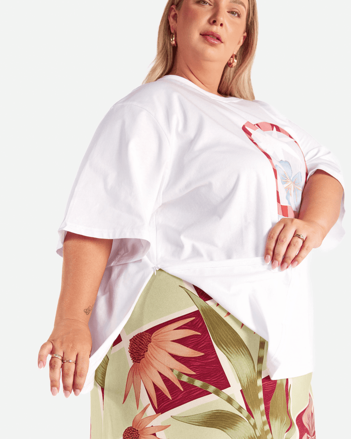 Essentials Tee | Vistafleur