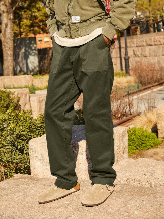 Alpha Industries Fatigue Pant, olive green cotton, utility pockets.