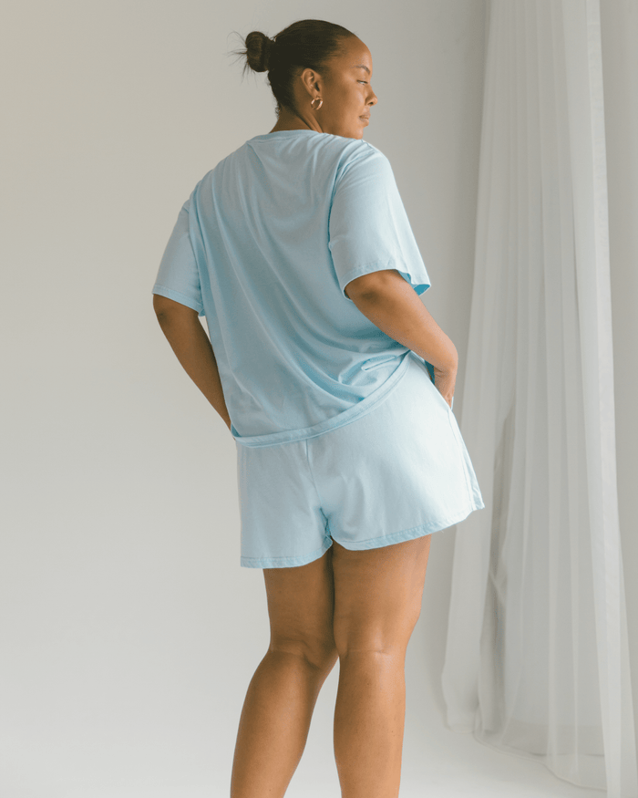 FINAL SALE | Essential Shorts | Blue & Cream