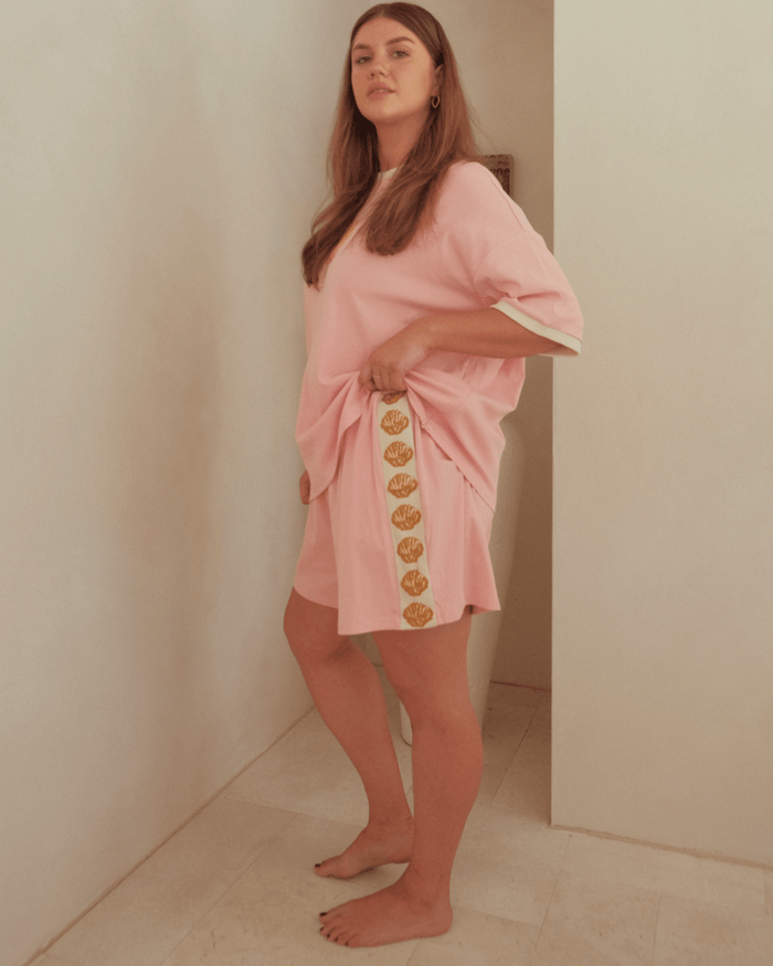 FINAL SALE | Essential Shorts | Pink Shells
