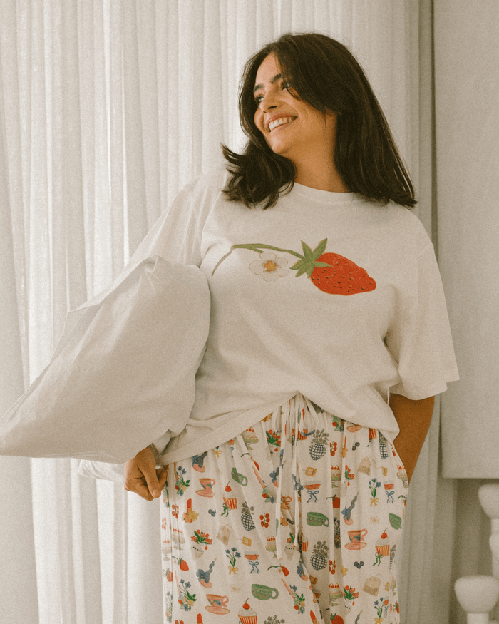 FINAL SALE | Essentials Tee | Strawberry