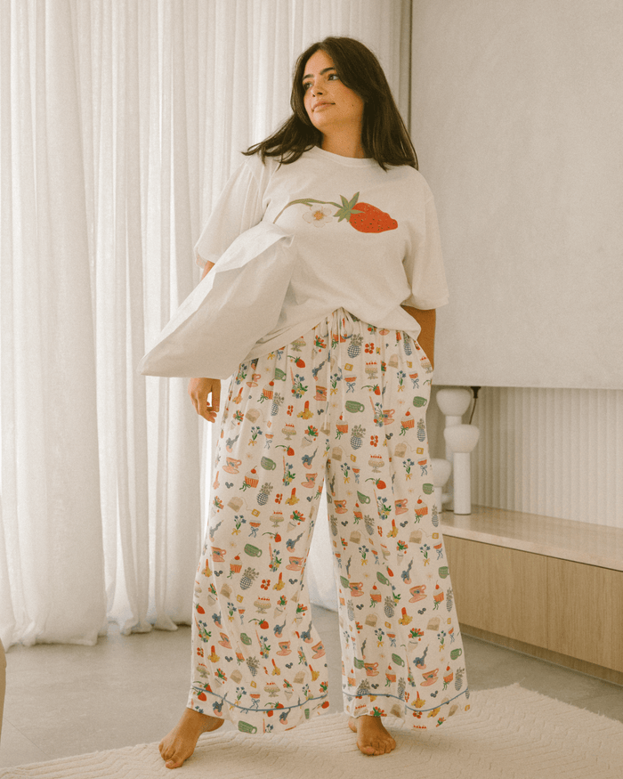 FINAL SALE | Essentials Tee | Strawberry
