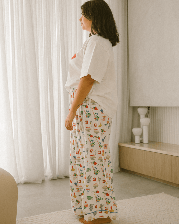 FINAL SALE | Essentials Tee | Strawberry