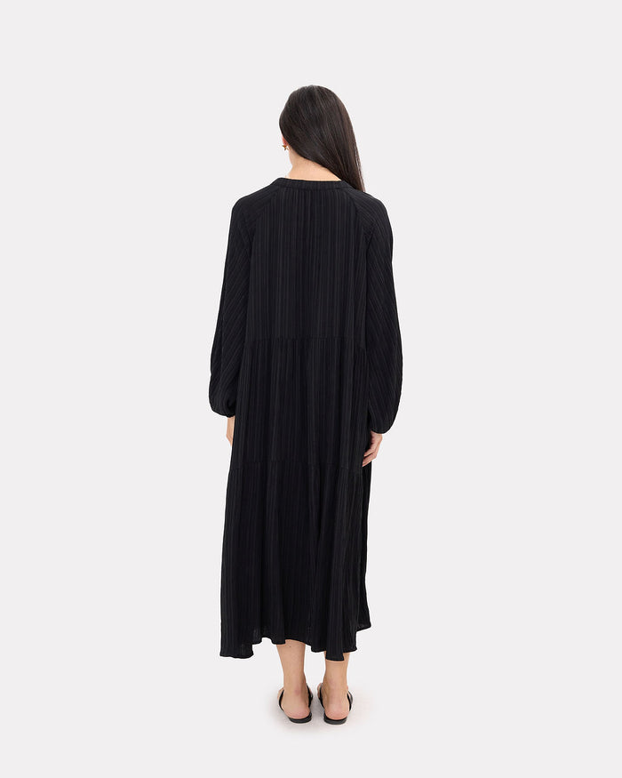 Ruby Maxi in Black Crepe - Oversized Fit - The Lullaby Club