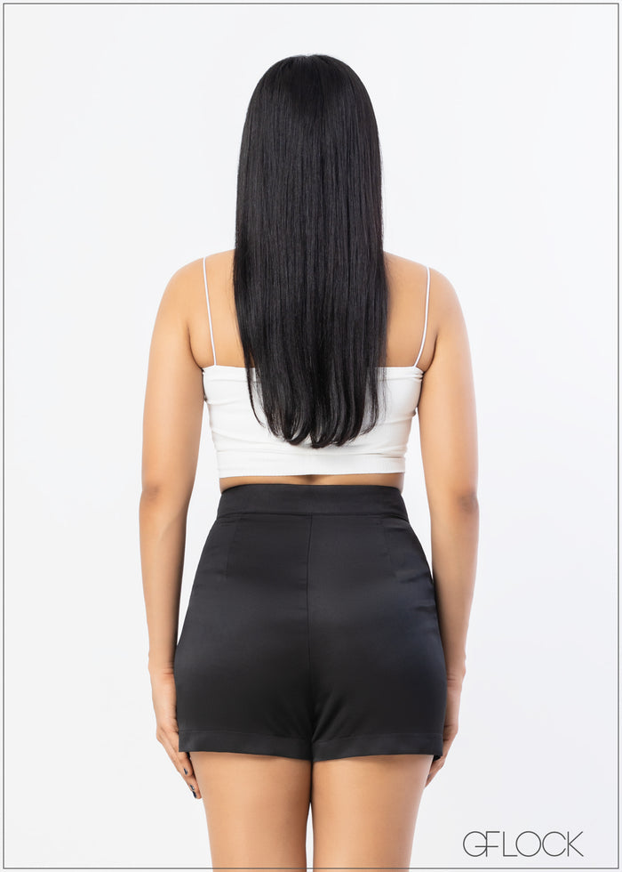 High Waist Pleated Detailed Shorts - 021222