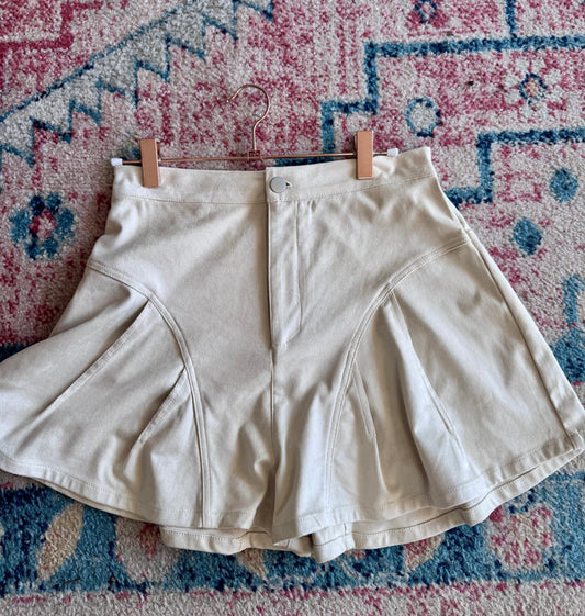 HOLIDAY SUEDE SHORTS