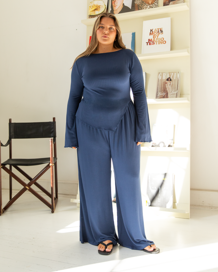 Isla Pants in Navy - Comfortable Pregnancy and Postpartum Pants - The Lullaby Club
