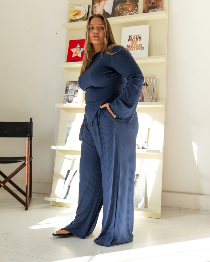 Isla Pants in Navy - Functional Pockets - The Lullaby Club