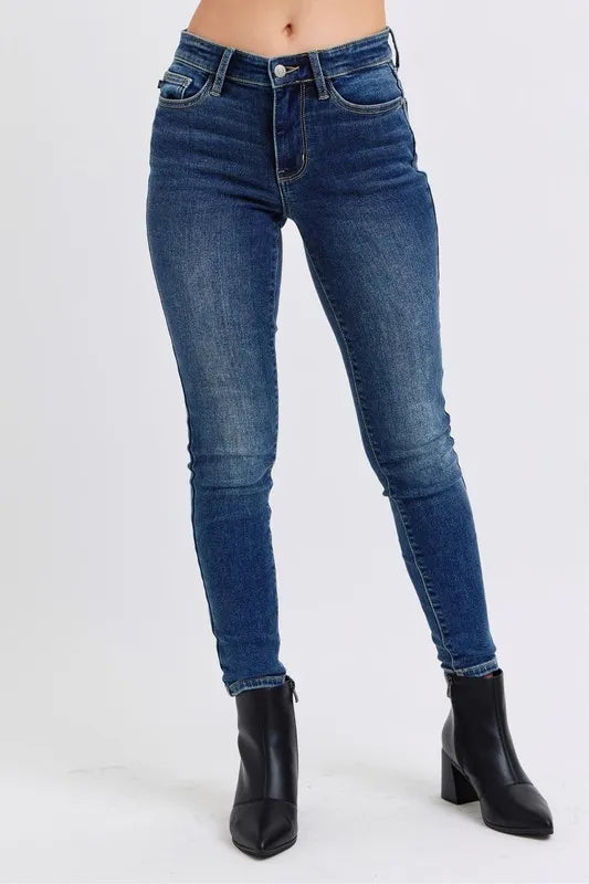 Judy Blue Full Size Run Mid-Rise Skinny Jeans with Thermal Lining