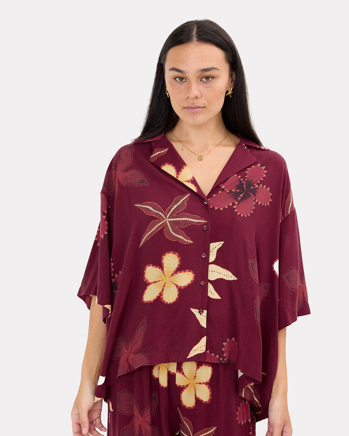 Lacey Shirt in Velvet Bloom | Breastfeeding Friendly Shirt | The Lullaby Club
