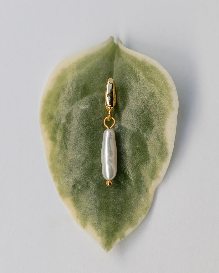 Long Pearl Charm