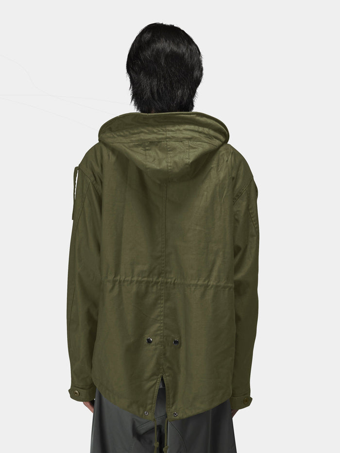 Alpha Industries M-65 Mod Fishtail Field Coat in olive green with fishtail hem and field coat design.