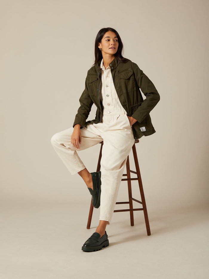 Alpha Industries M-65 Mod Lightweight Field Jacket W, 100% cotton exterior, front zipper and snap closures.