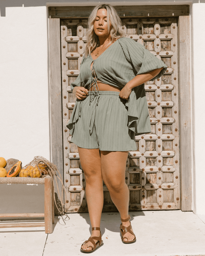 Matilda Shorts | Green Crepe