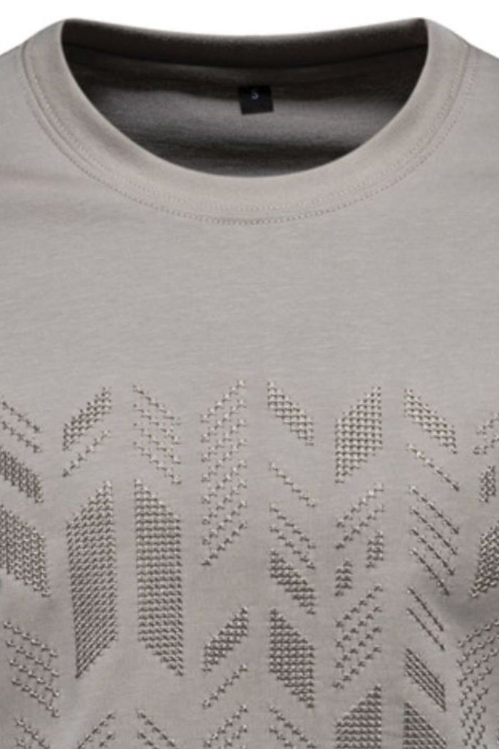 Men's Round Neck Geometric Embroidered T-Shirt for Style