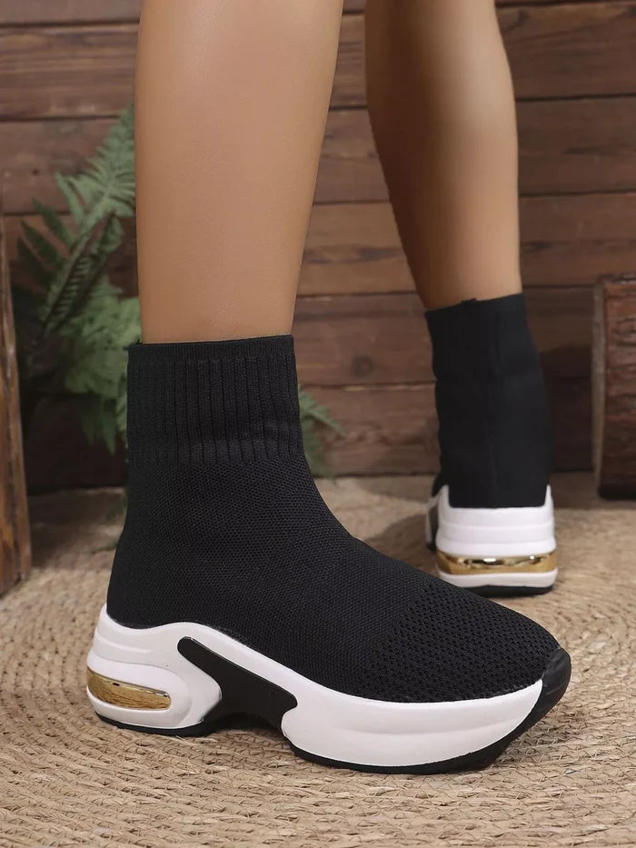 Mesh Round Toe Platform Boots