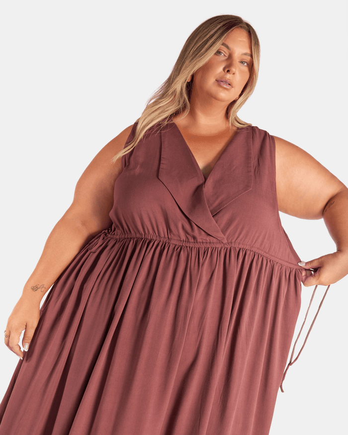 Olivia Maxi Dress | Brown