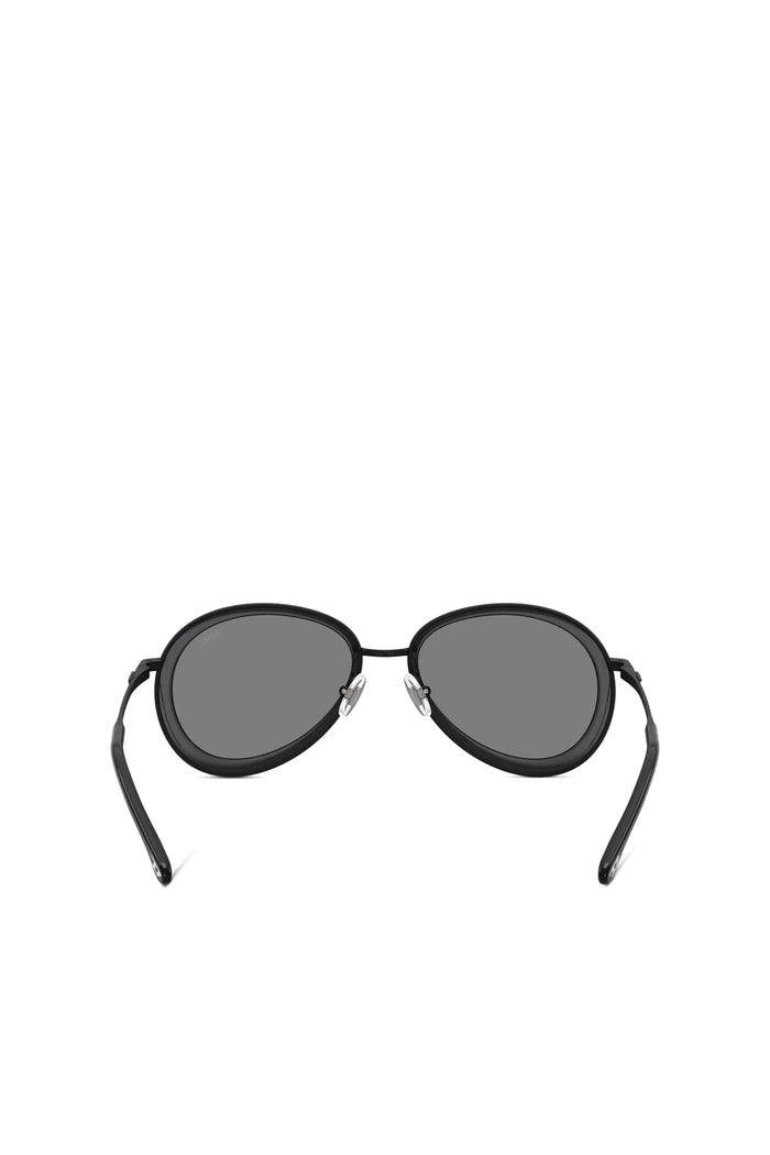 Oval sunglasses