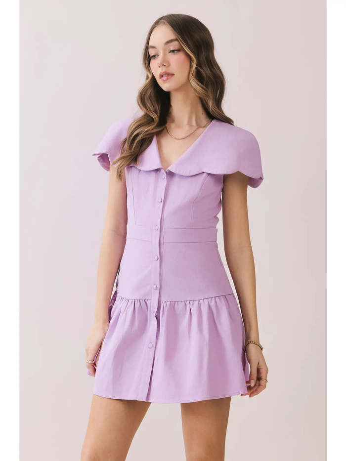 Oversized Scalloped Collar Dress