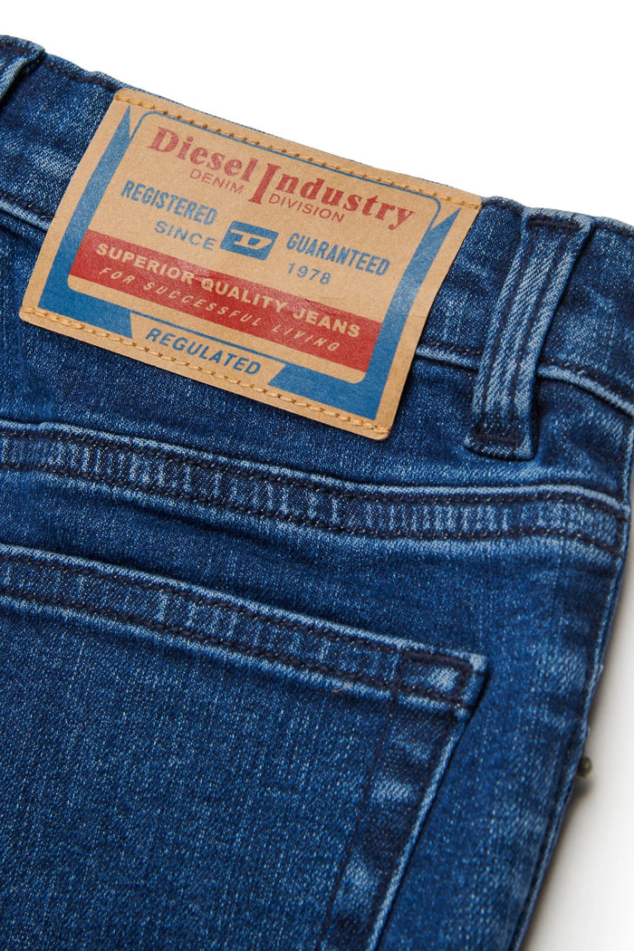 Shorts in stretch denim