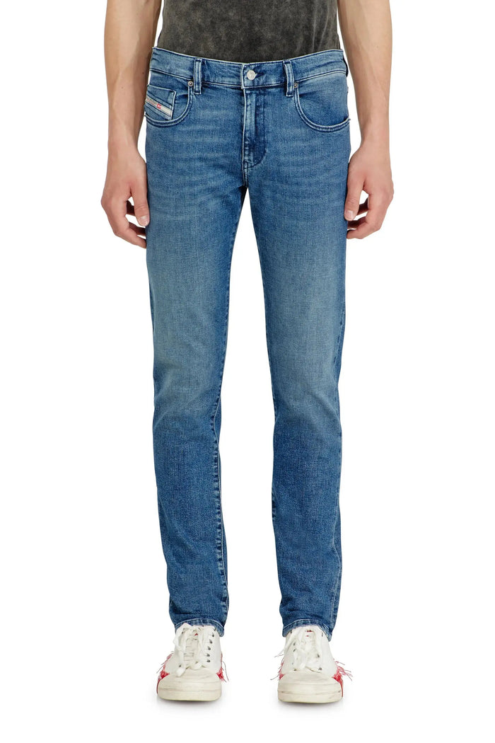 Slim Jeans Regular Waist 2019 D-Strukt