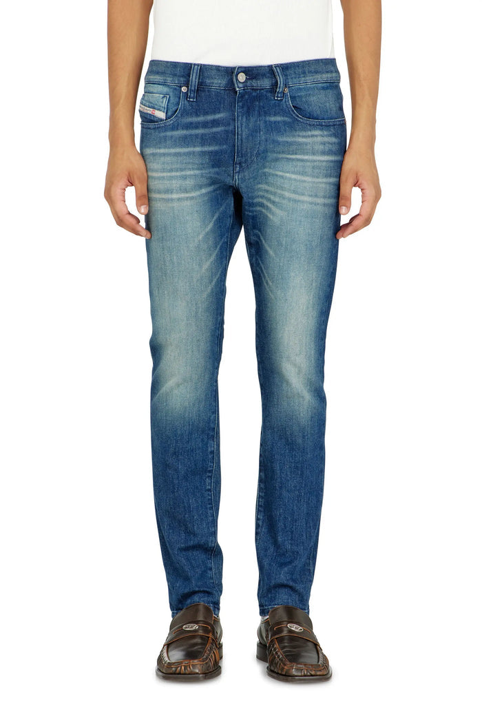 Slim Jeans Regular Waist 2019 D-Strukt