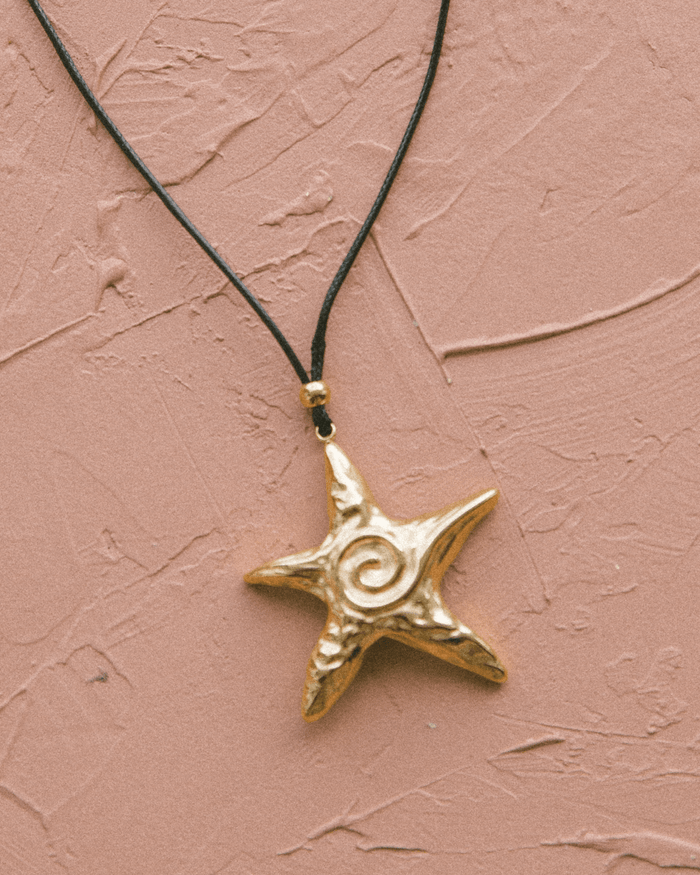 Solara Pendant Necklace