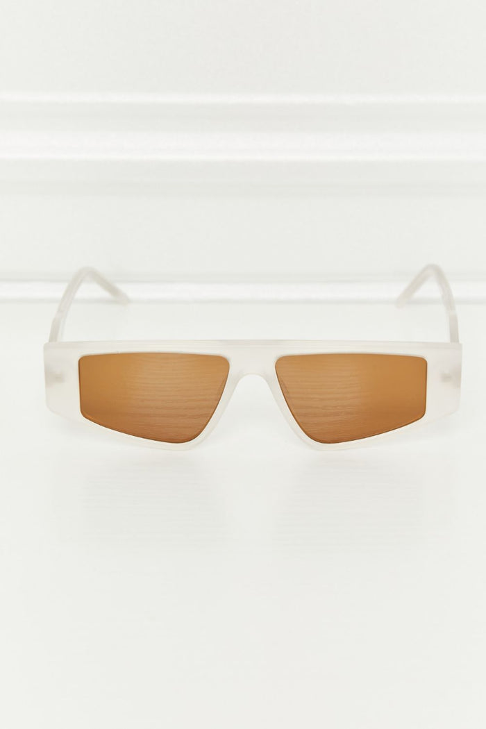 Solaré Luxe™ Caramel Polarized Geo
