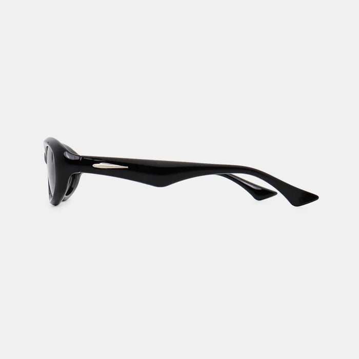 Solaré Luxe™ Ivory Cat Eye