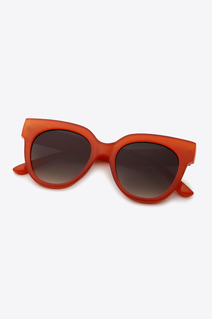 Solaré Luxe™ Rouge Round